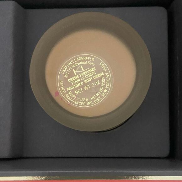 Karl Lagerfeld Private Luxuries Soap 1.75 oz Perfumed Body Cream 2 oz Gift Set - Picture 10 of 13